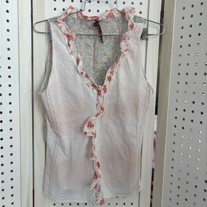 Elegant Floral Ruffle Blouse